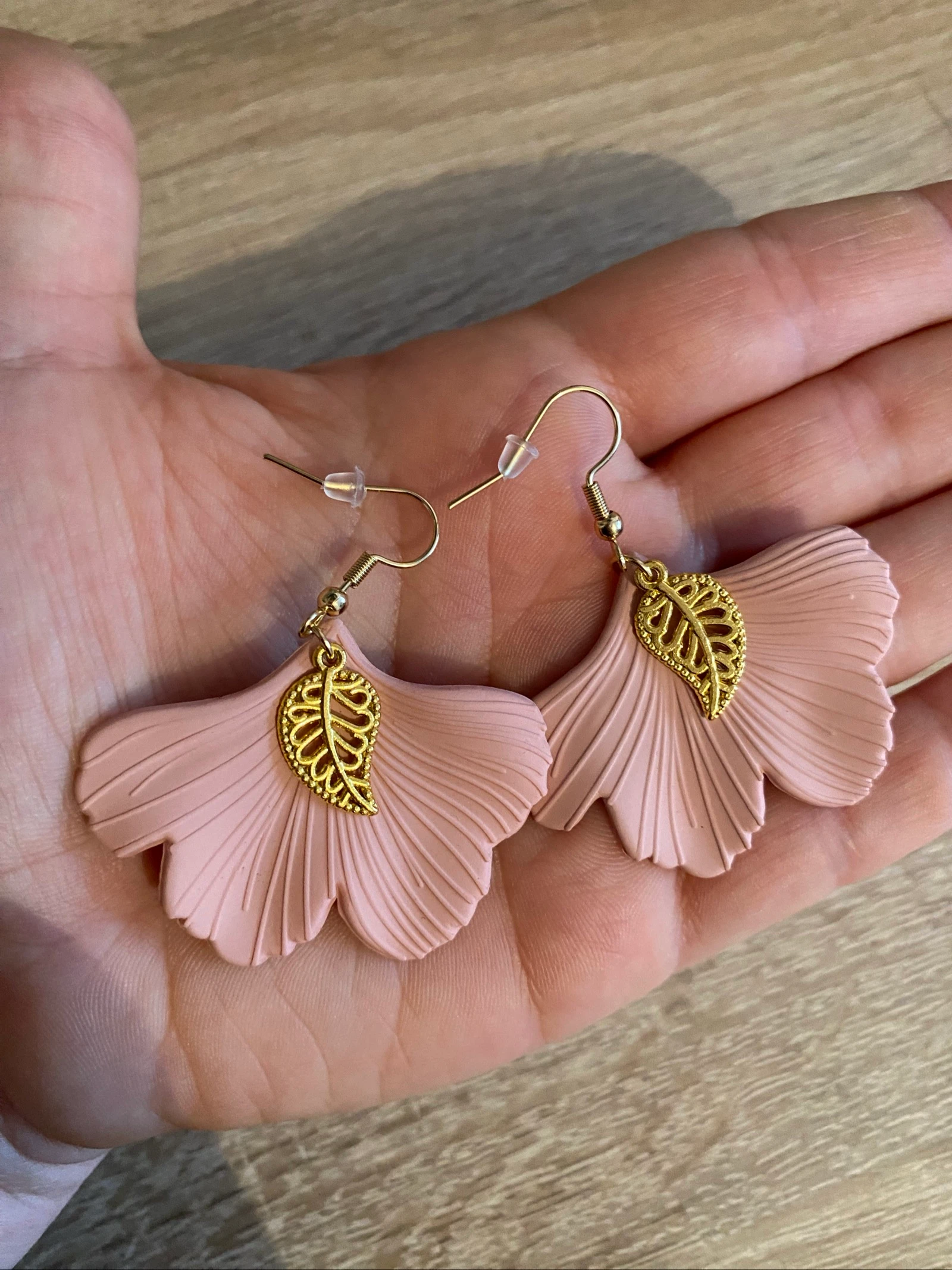 Brincos de folha de gingko rosa – photo 2